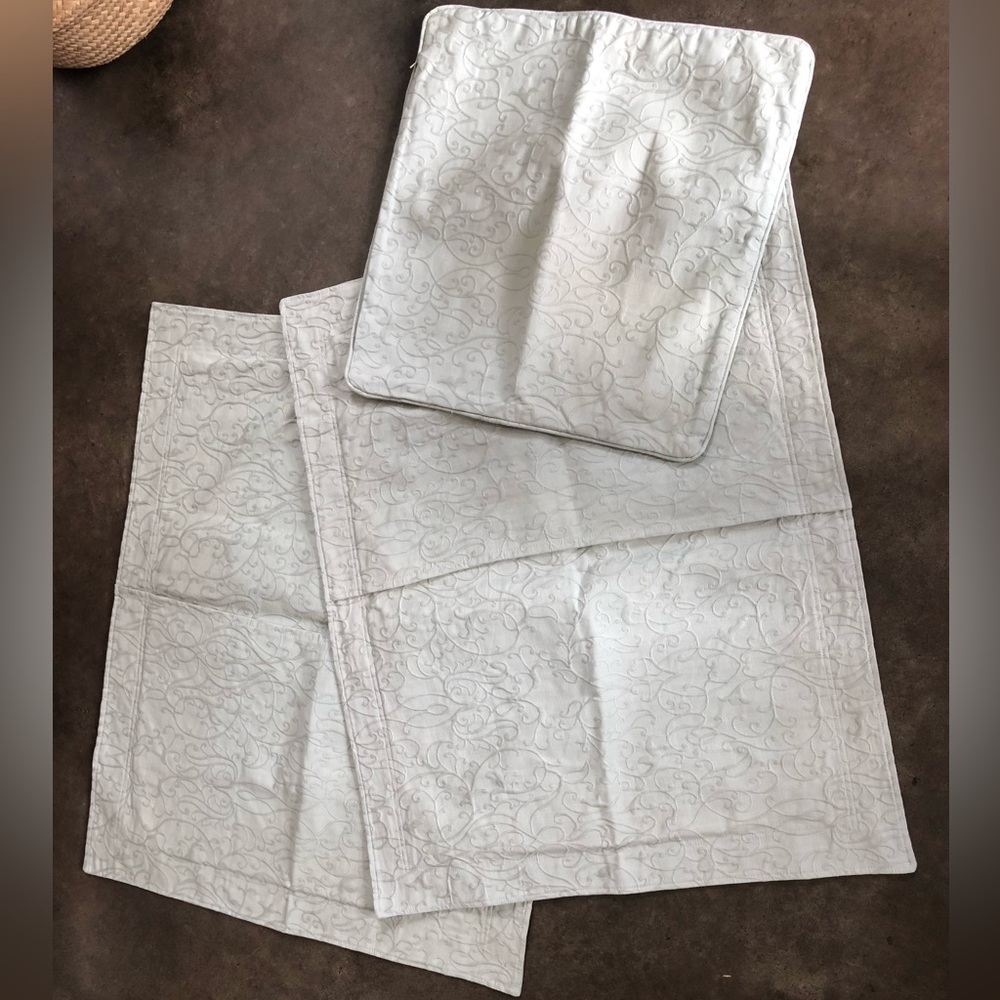Noble Excellence Set of Stand Shams and Accent Pillow Cover